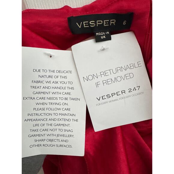 NWT Vesper London Red Off-Shoulder Drape Neck Bodycon Midi Dress Size XS - Picture 5 of 16